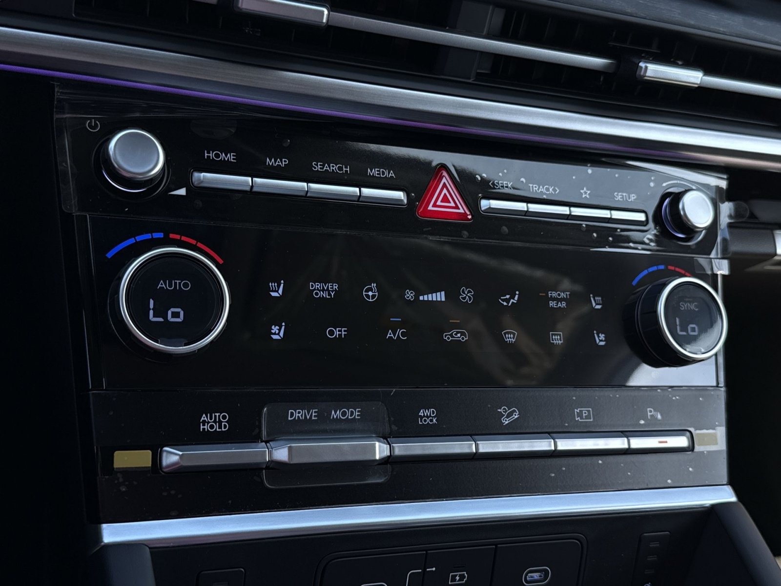 New 2027 Hyundai Santa Fe Limited AWD/4WD image 21