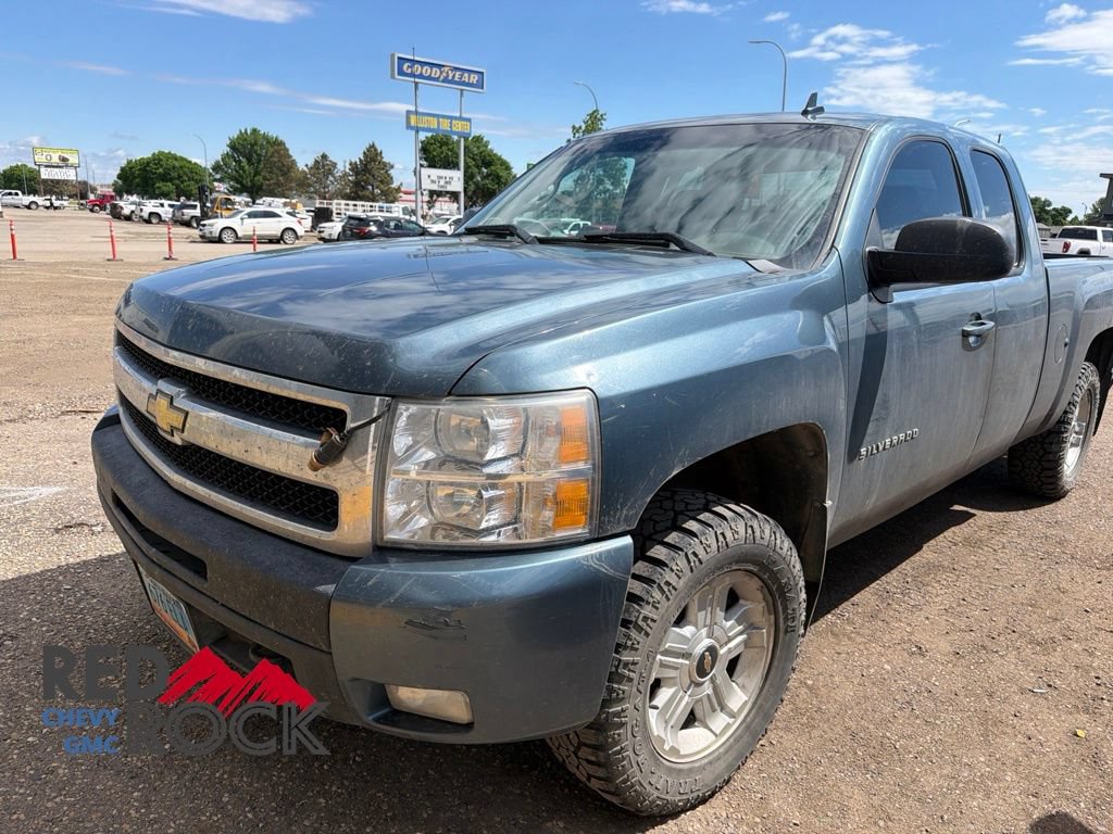 Used 2011 Chevrolet Silverado 1500 LTZ w/ LTZ Plus Package AWD/4WD image 4