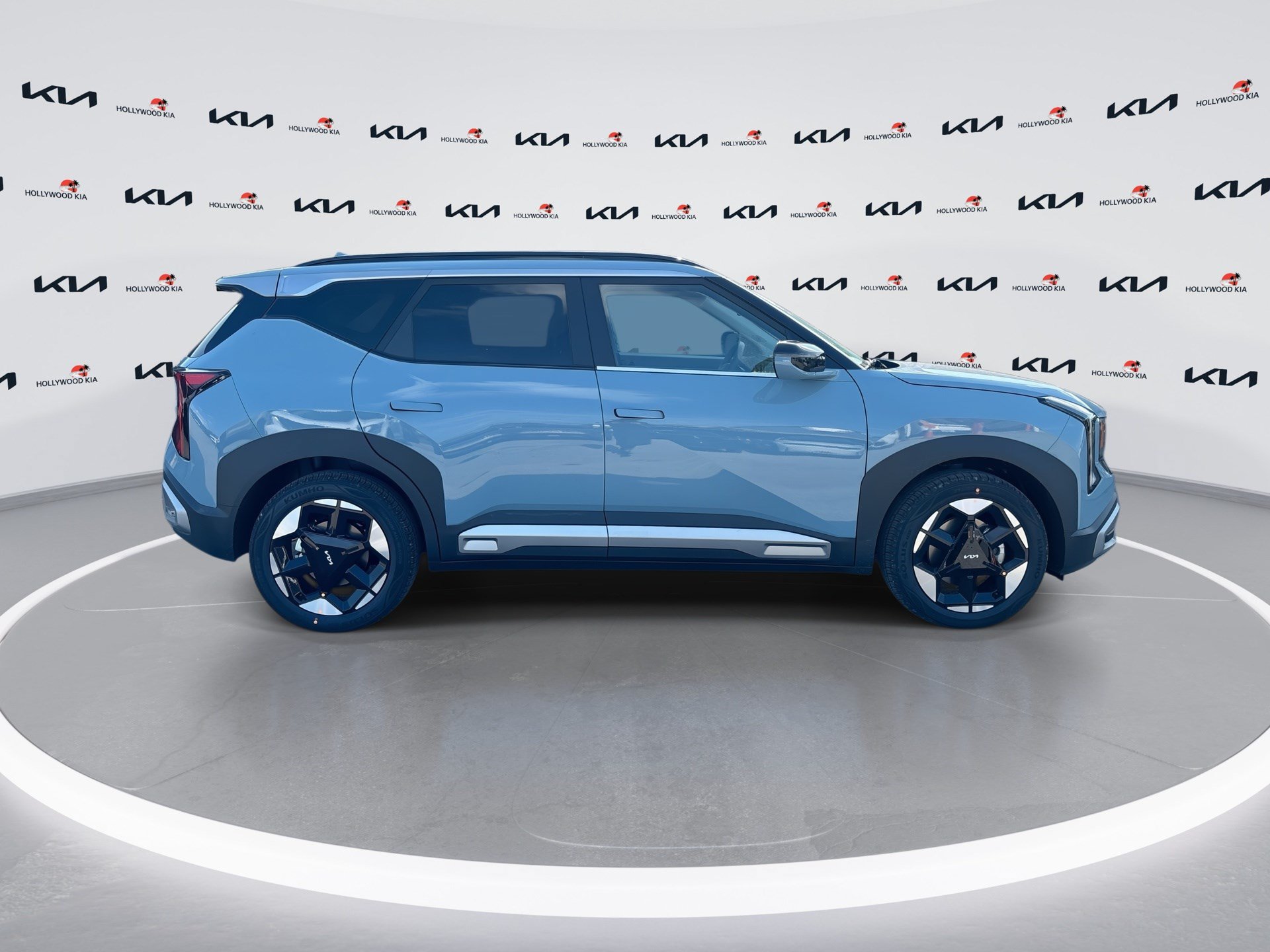 New 2027 Kia Seltos EX w/ EX Panoramic Sunroof Package FWD image 9