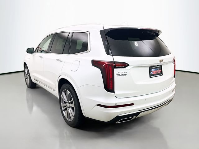 Used 2023 Cadillac XT6 Premium Luxury image 6