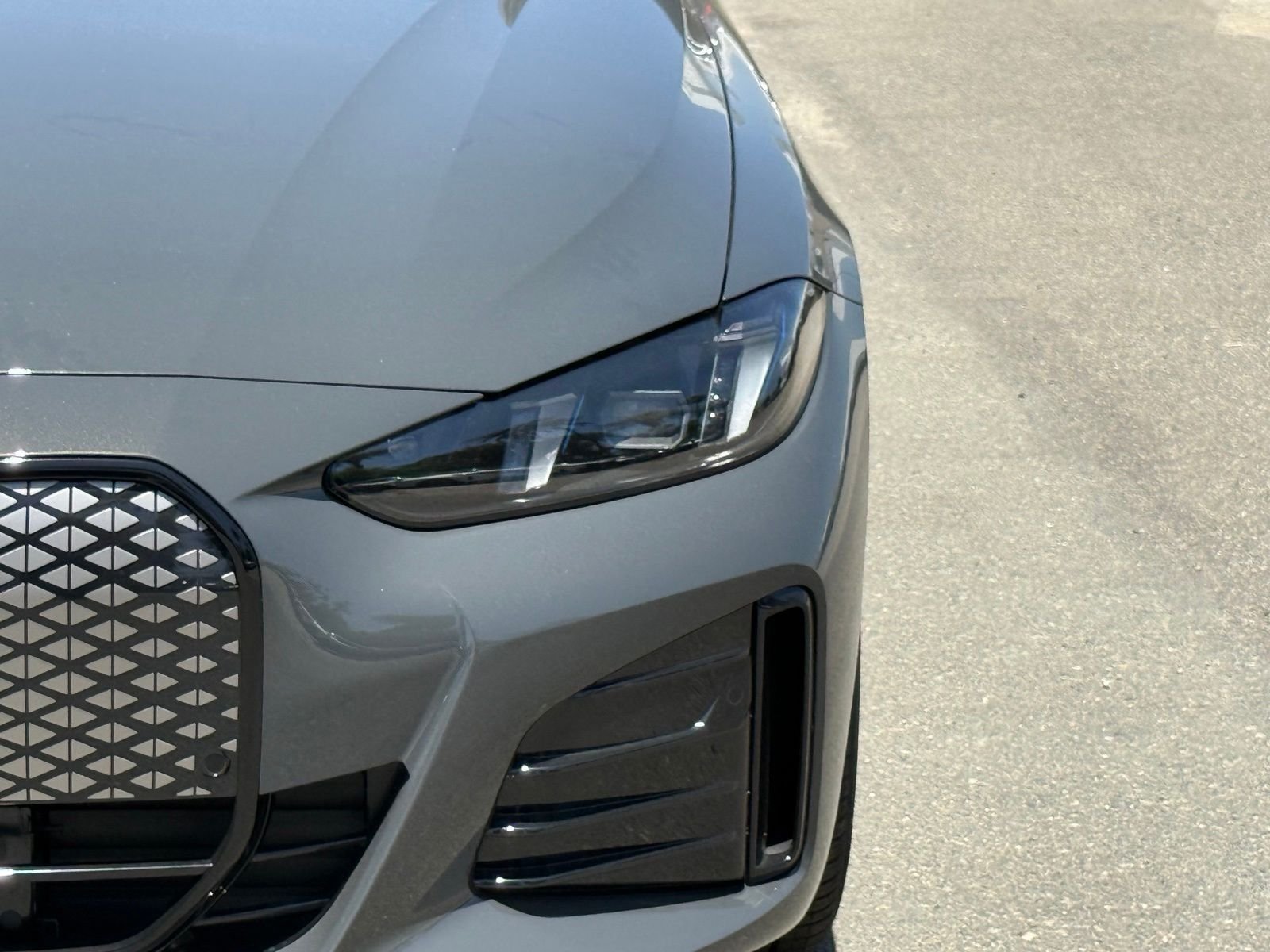 New 2026 BMW i4 eDrive40 RWD image 13