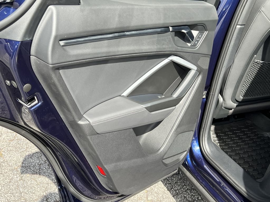 Used 2021 Audi Q3 2.0T Premium w/ Convenience Package image 18