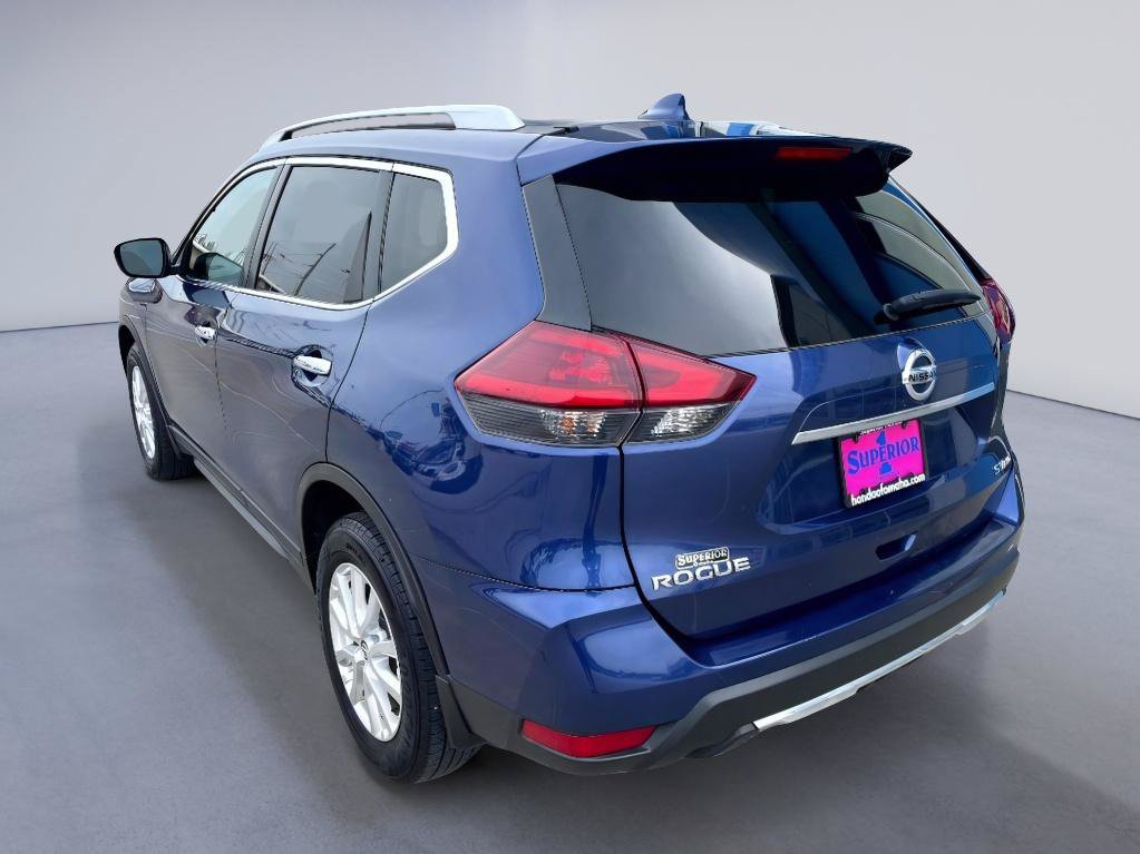 Used 2019 Nissan Rogue SV AWD/4WD image 2