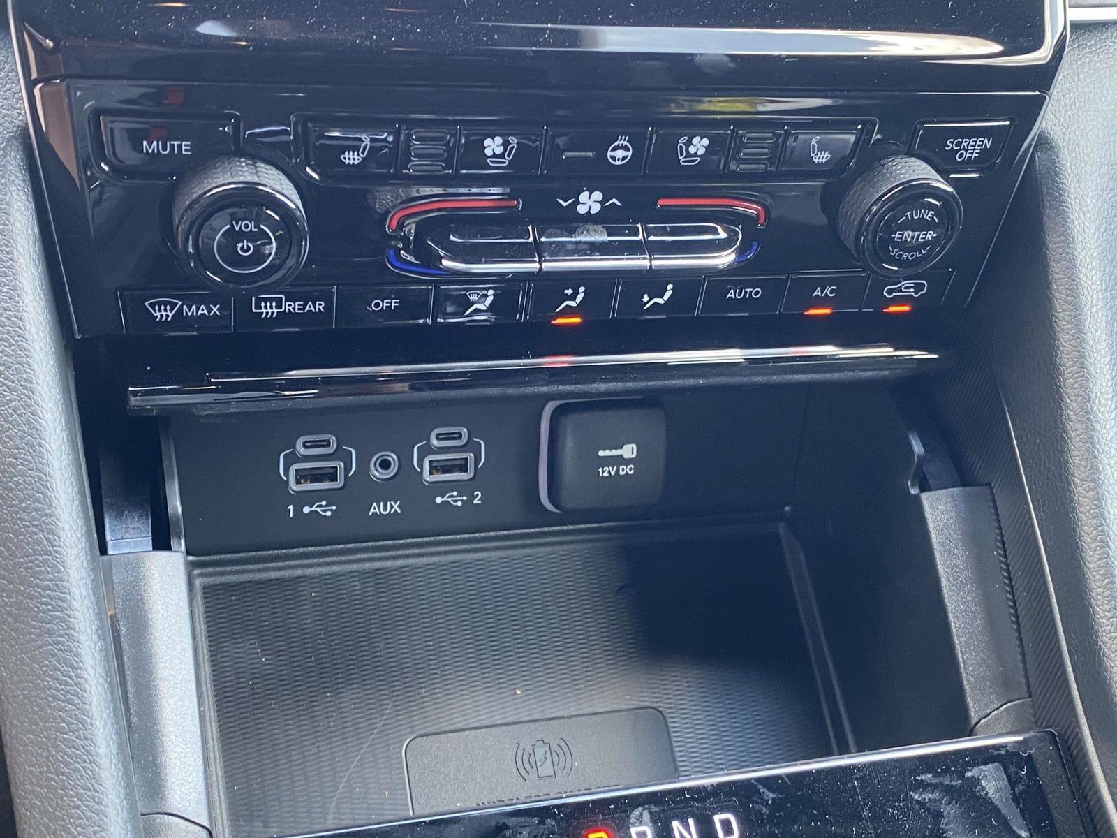 New 2025 Jeep Grand Cherokee Limited w/ Luxury Tech Group II image 7