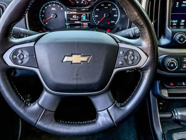 Used 2017 Chevrolet Colorado LT RWD image 30
