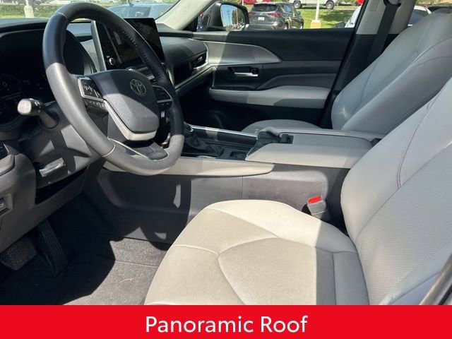 Used 2024 Toyota Grand Highlander XLE image 13