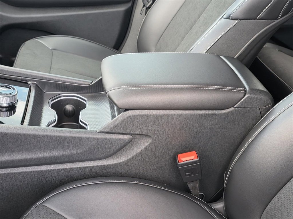 New 2025 Jeep Grand Cherokee L Altitude image 8