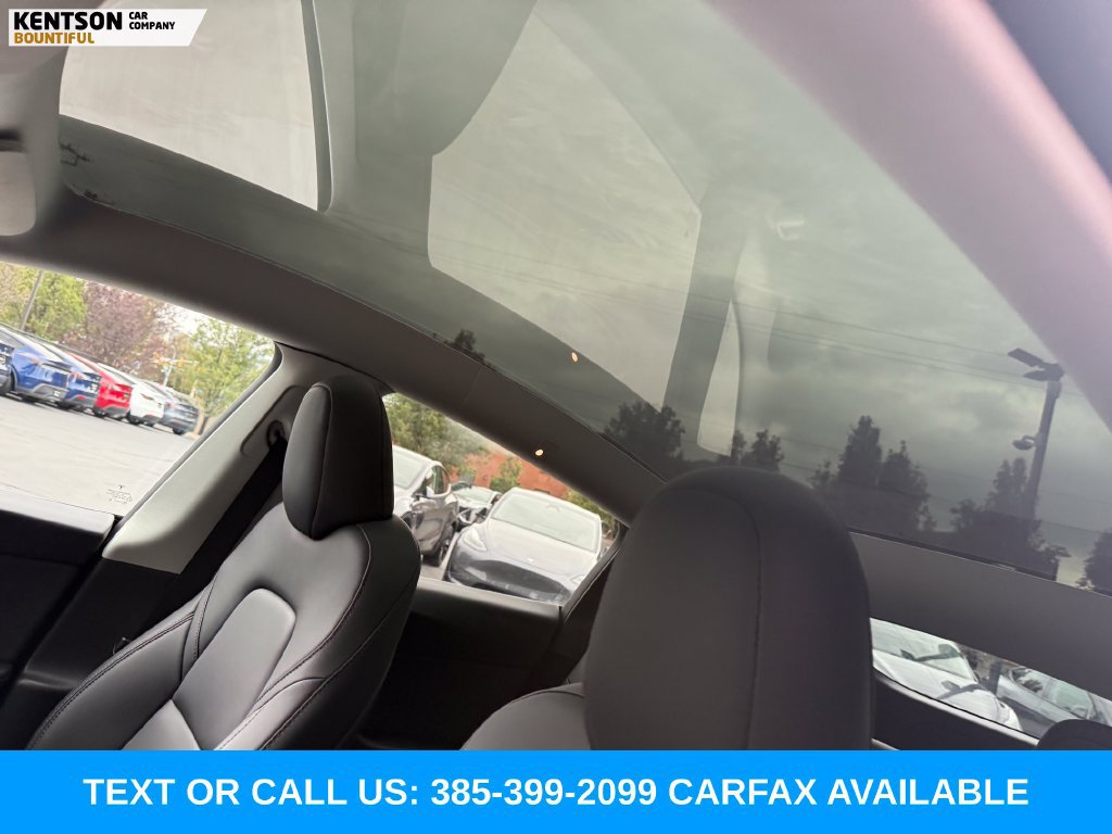 Used 2023 Tesla Model Y Performance AWD/4WD image 27