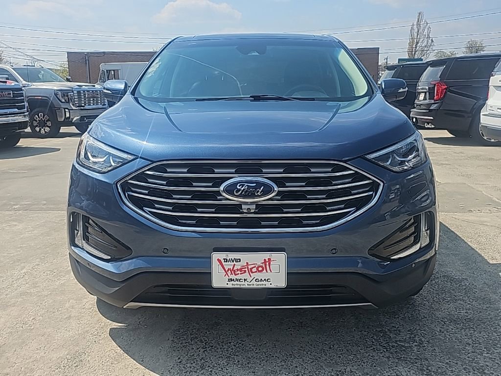 Used 2019 Ford Edge Titanium w/ Equipment Group 301A image 3