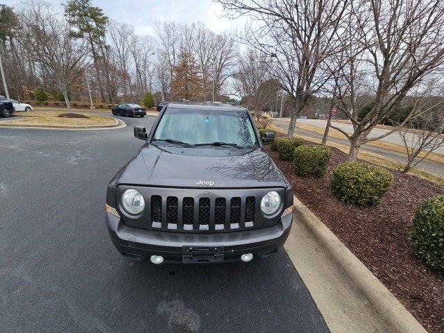 Used 2016 Jeep Patriot High Altitude image 5