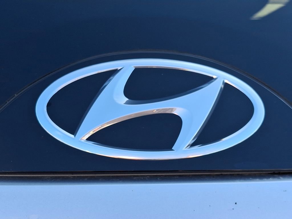 Used 2023 Hyundai Tucson Blue image 30