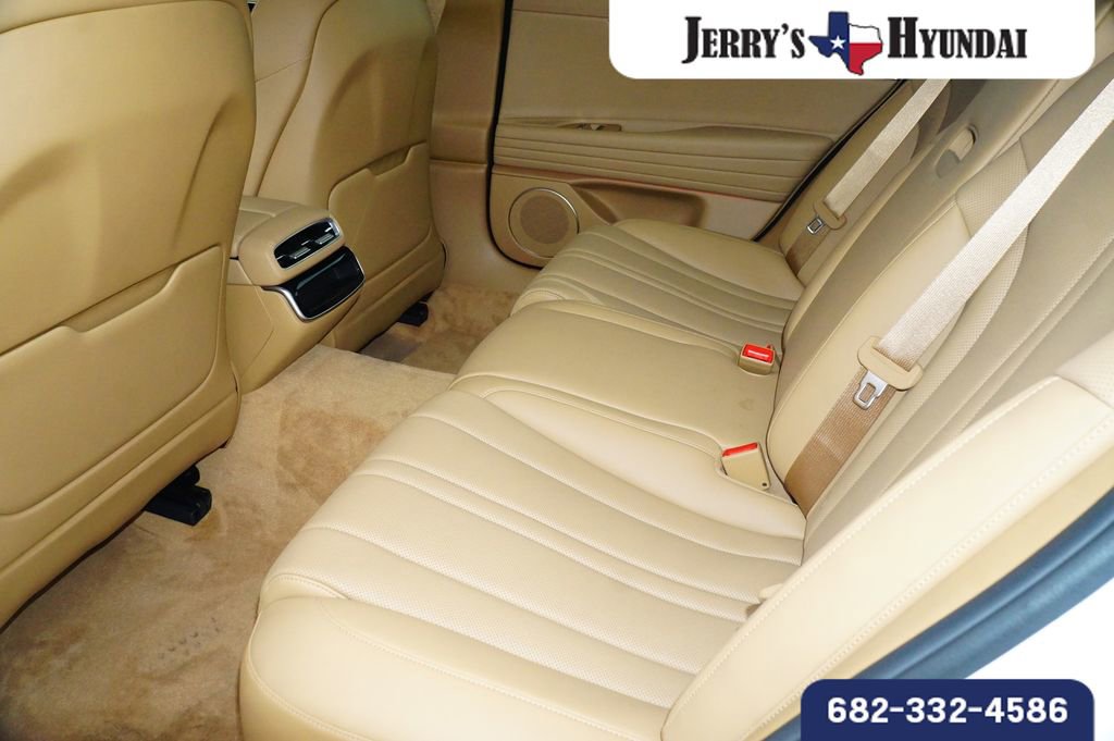 Used 2025 Genesis G80 2.5T image 20