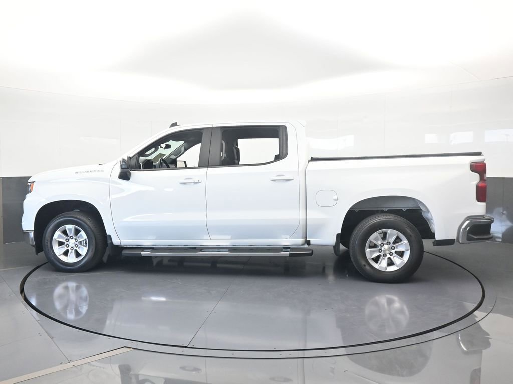 Used 2023 Chevrolet Silverado 1500 LT image 3