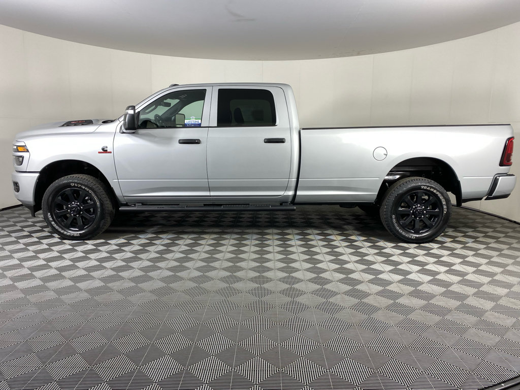 New 2026 RAM 2500 Tradesman AWD/4WD image 16