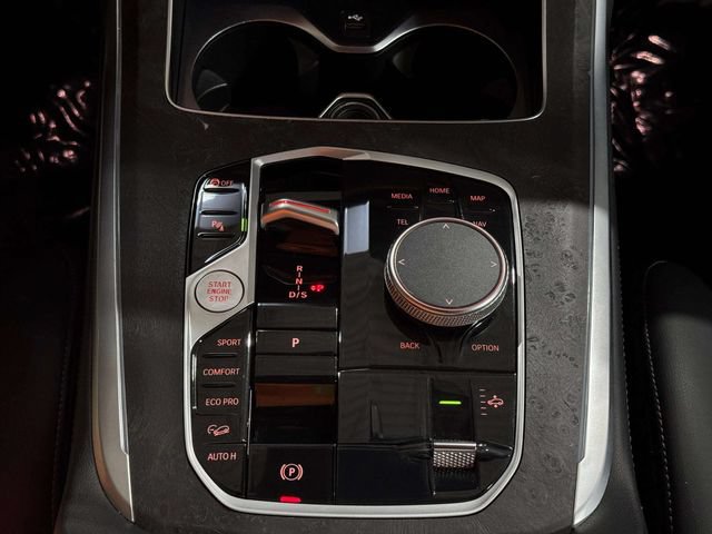 Used 2024 BMW X7 xDrive40i AWD/4WD image 19
