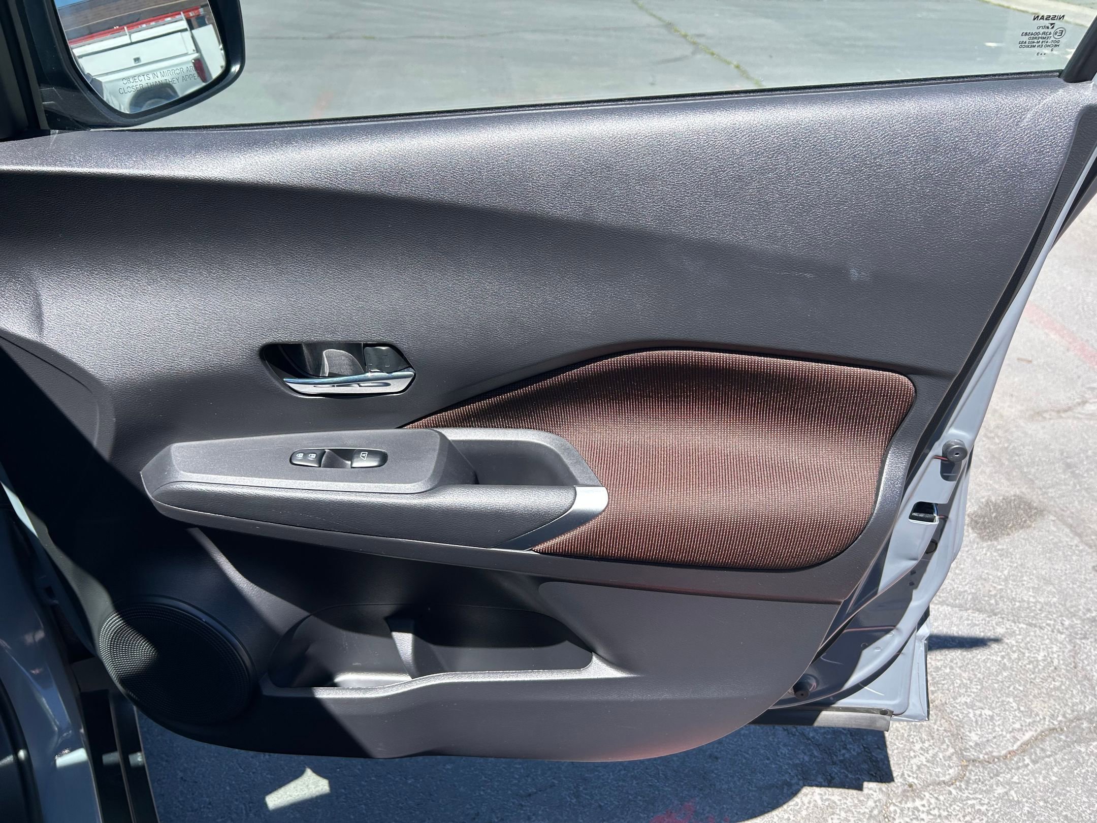 Used 2023 Nissan Kicks SR FWD image 27