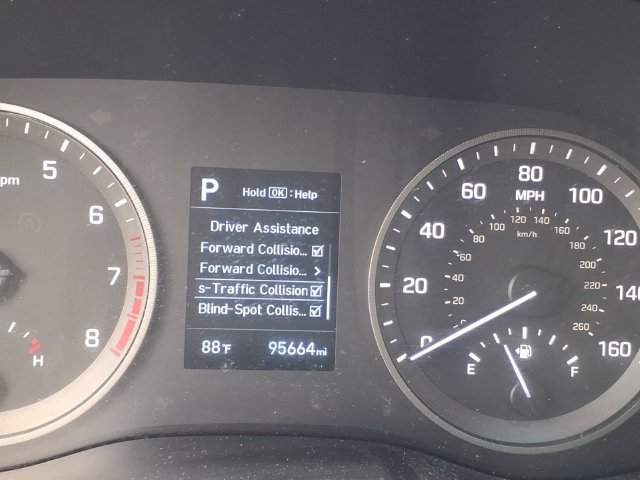 Used 2021 Hyundai Tucson Value FWD image 12