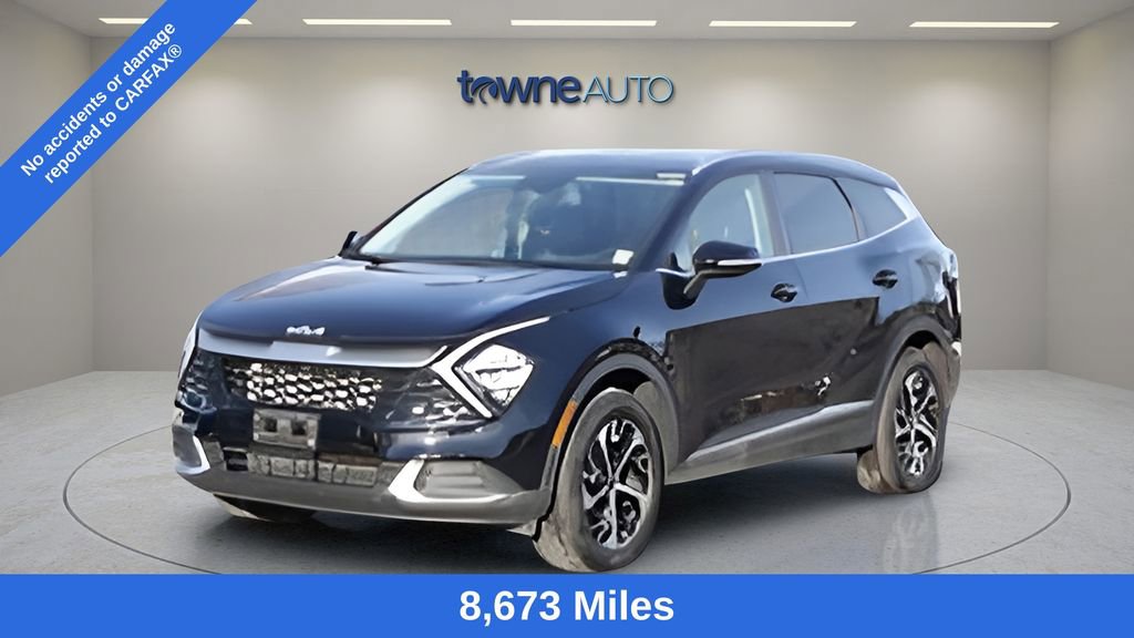 Used 2023 Kia Sportage EX AWD/4WD image 2