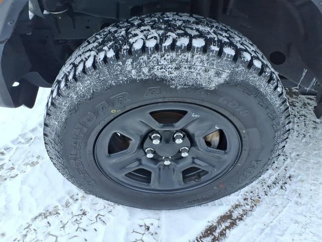 Used 2021 Jeep Wrangler Sport image 9