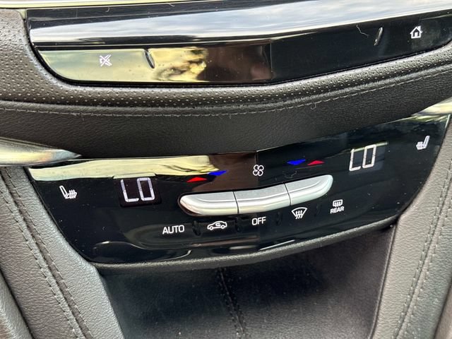 Used 2022 Cadillac XT5 Sportv AWD/4WD image 23