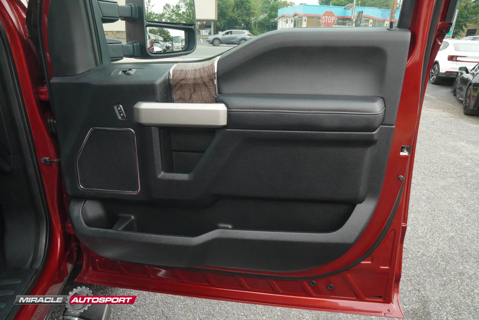 Used 2017 Ford F350 Lariat w/ Lariat Ultimate Package image 29