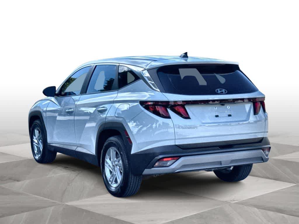 Used 2025 Hyundai Tucson SE FWD image 5