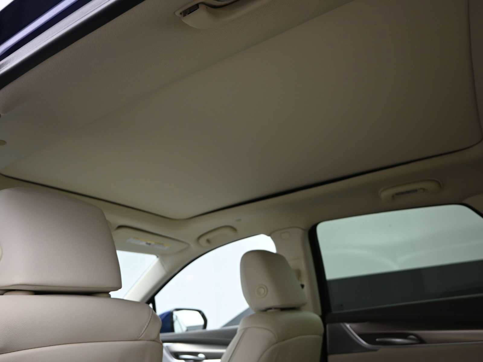 New 2025 Cadillac XT5 Premium Luxury w/ Technology Package image 22