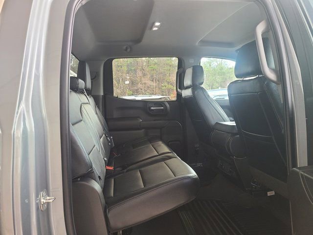 Used 2026 Chevrolet Silverado 1500 Custom Trail Boss w/ LPO, Dark Essentials Package image 5