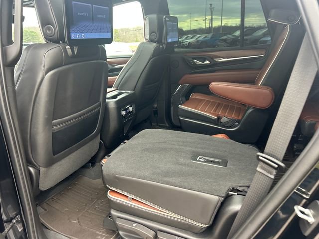 Used 2023 GMC Yukon Denali Ultimate image 42