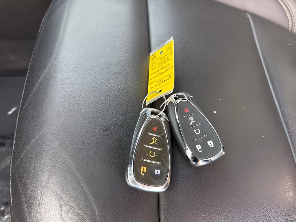 Used 2022 Chevrolet Traverse LT image 36
