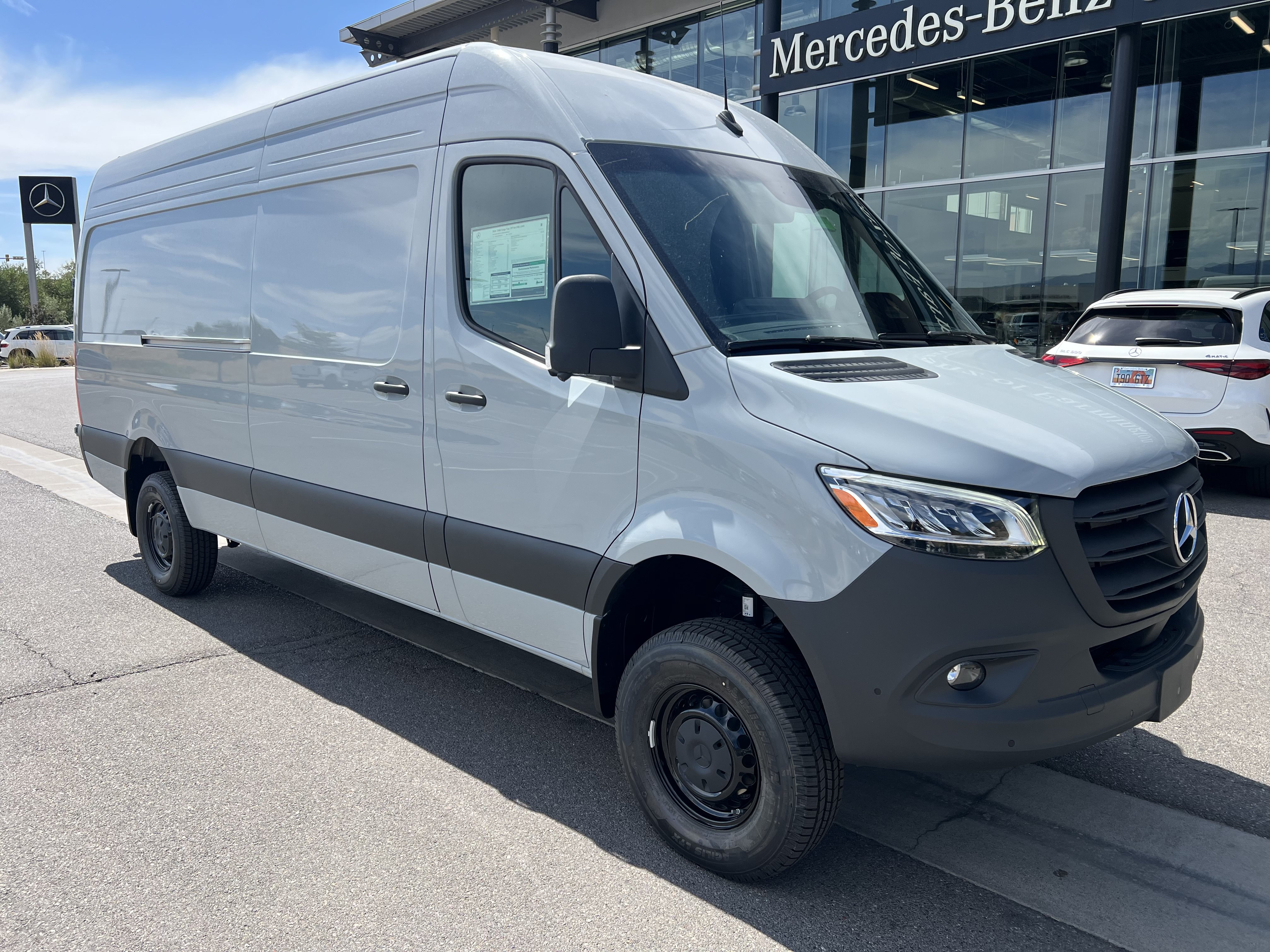 New 2026 Mercedes-Benz Sprinter 2500 image 4