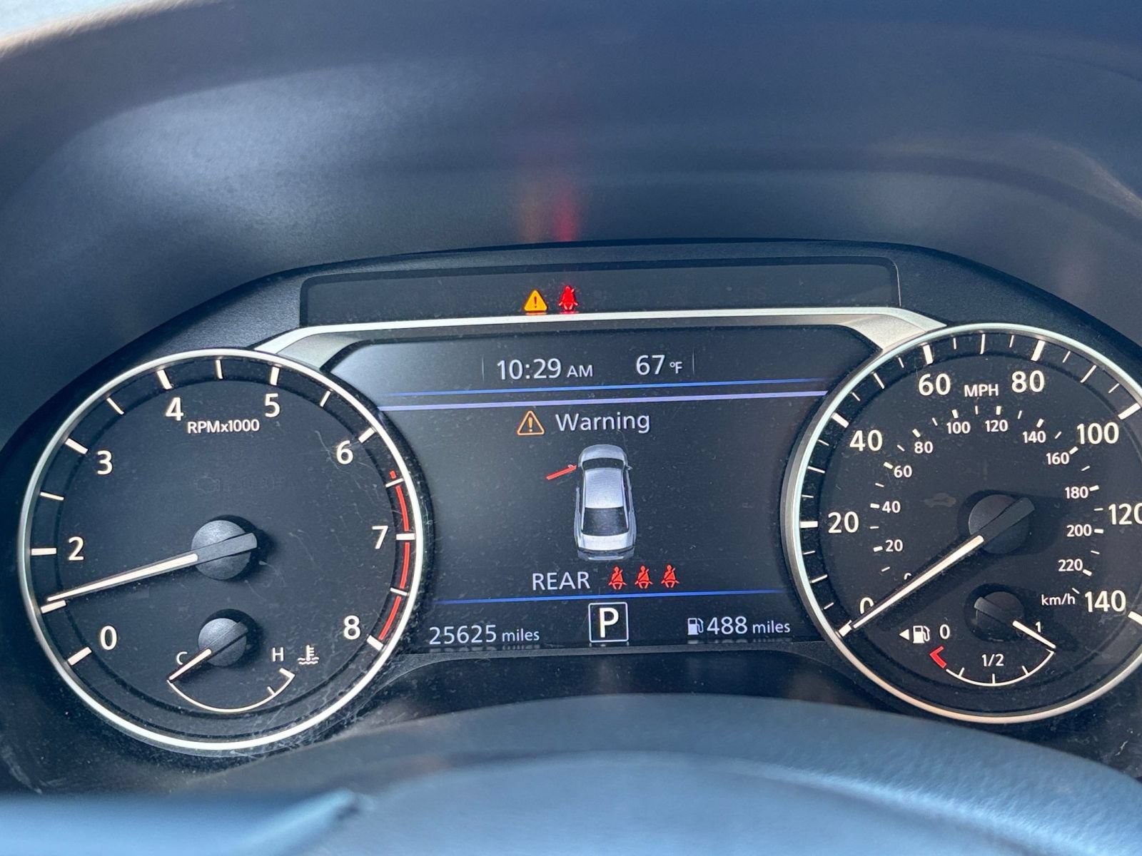 Used 2025 Nissan Altima 2.5 SV FWD image 40