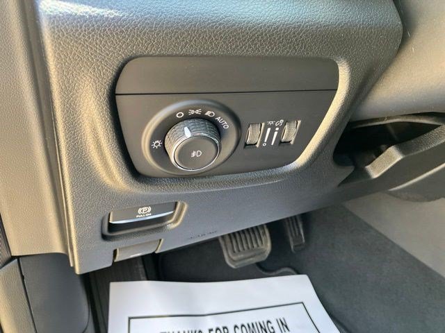 New 2026 Jeep Grand Cherokee Limited AWD/4WD image 15
