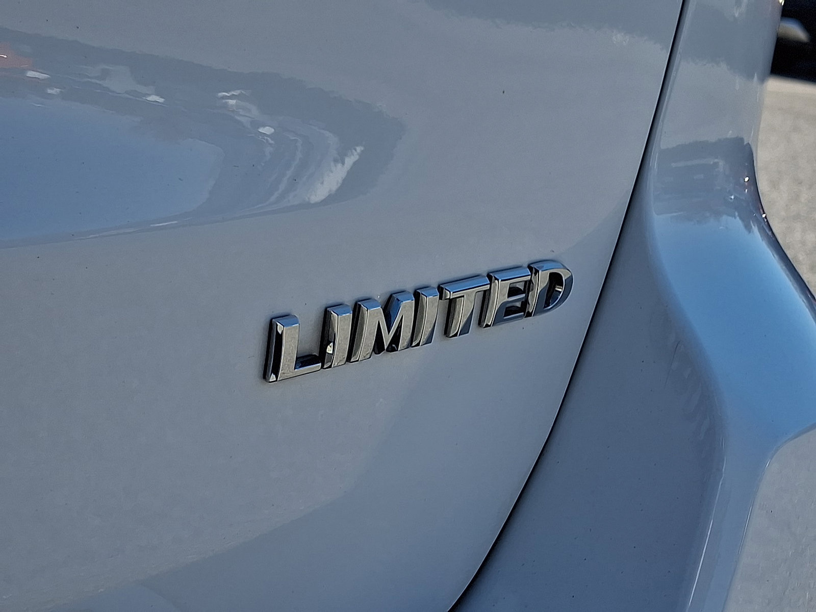 Used 2019 Jeep Grand Cherokee Limited w/ Trailer Tow Group IV image 30