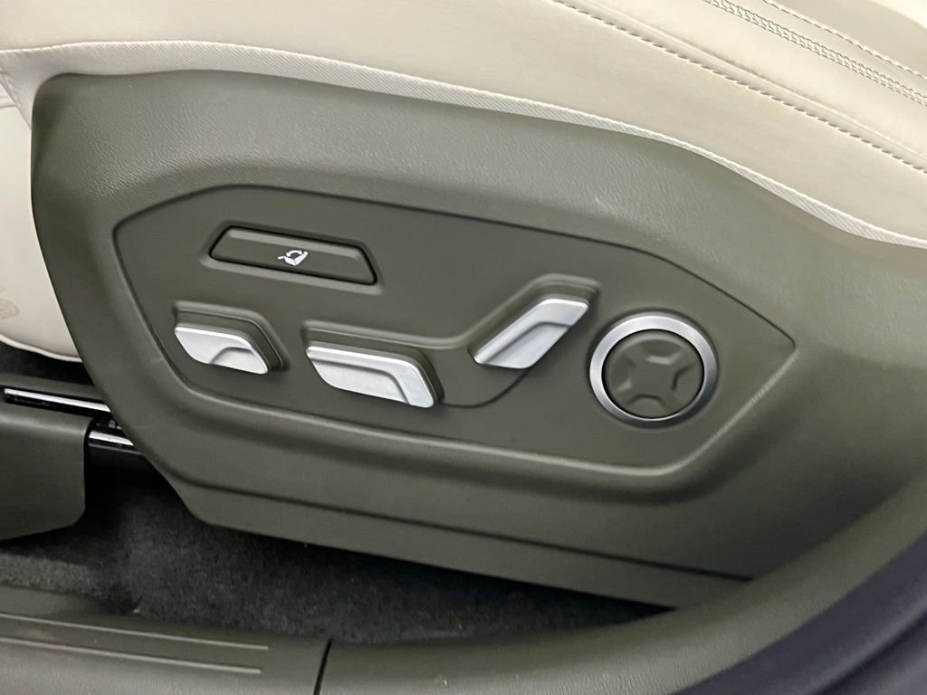 Used 2024 Hyundai Santa Fe Calligraphy image 24