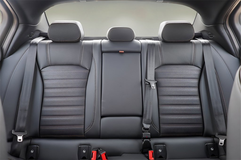 New 2025 Alfa Romeo Giulia w/ Driving Assist Package image 23