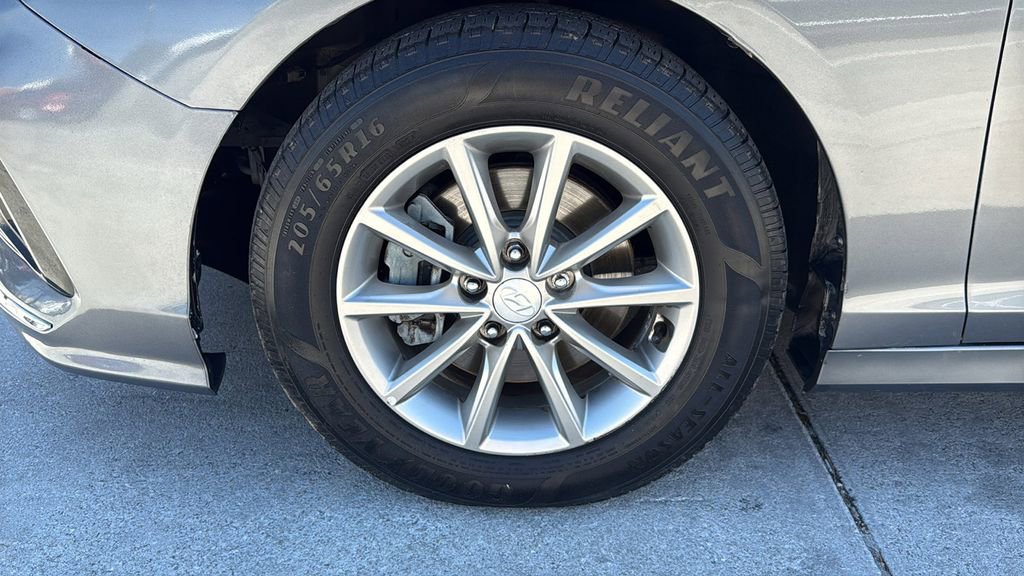 Used 2018 Hyundai Sonata SE image 18