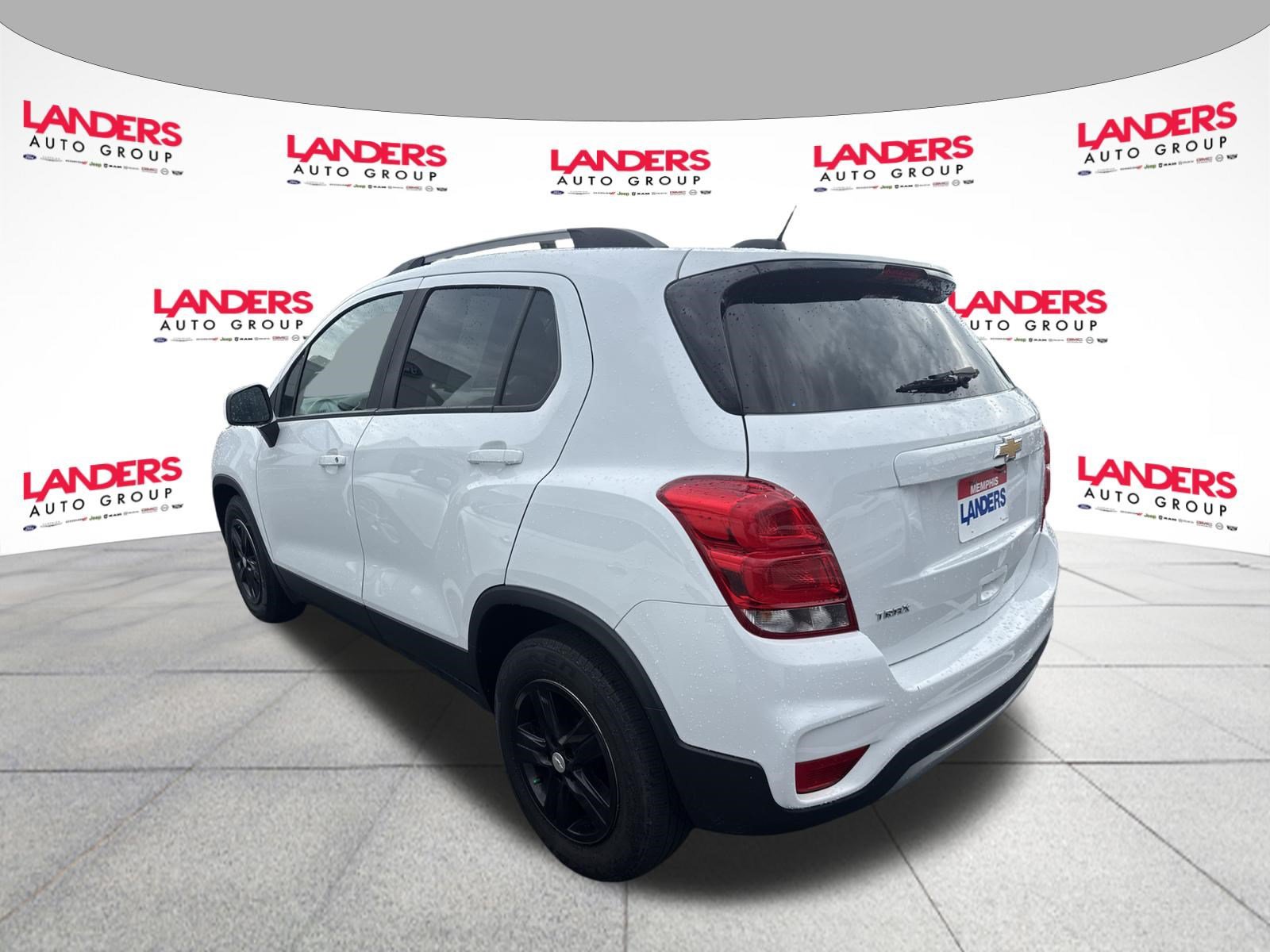 Used 2022 Chevrolet Trax LT FWD image 6