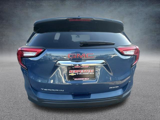 Used 2024 GMC Terrain SLE w/ Driver Convenience Package AWD/4WD image 6