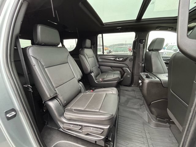 Used 2023 GMC Yukon XL Denali AWD/4WD image 49