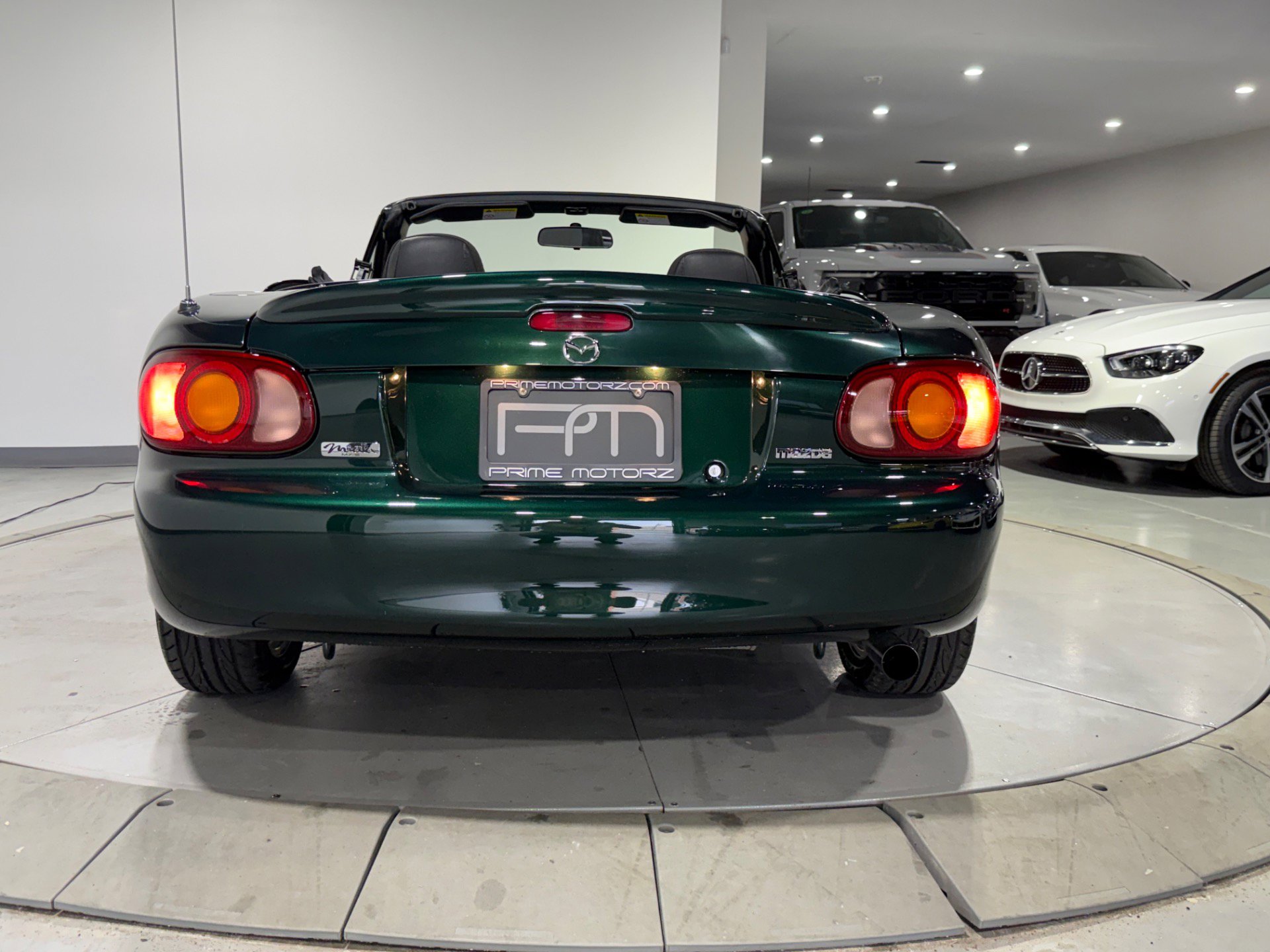 Used 1999 MAZDA MX-5 Miata RWD image 35