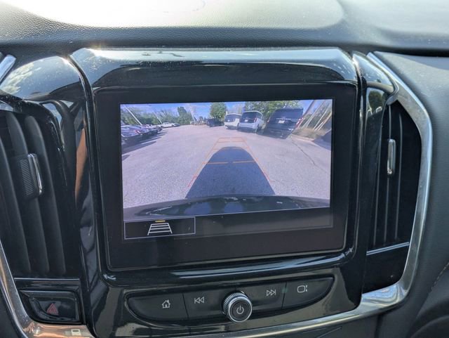 Used 2020 Chevrolet Traverse LT w/ Driver Confidence II Package image 20