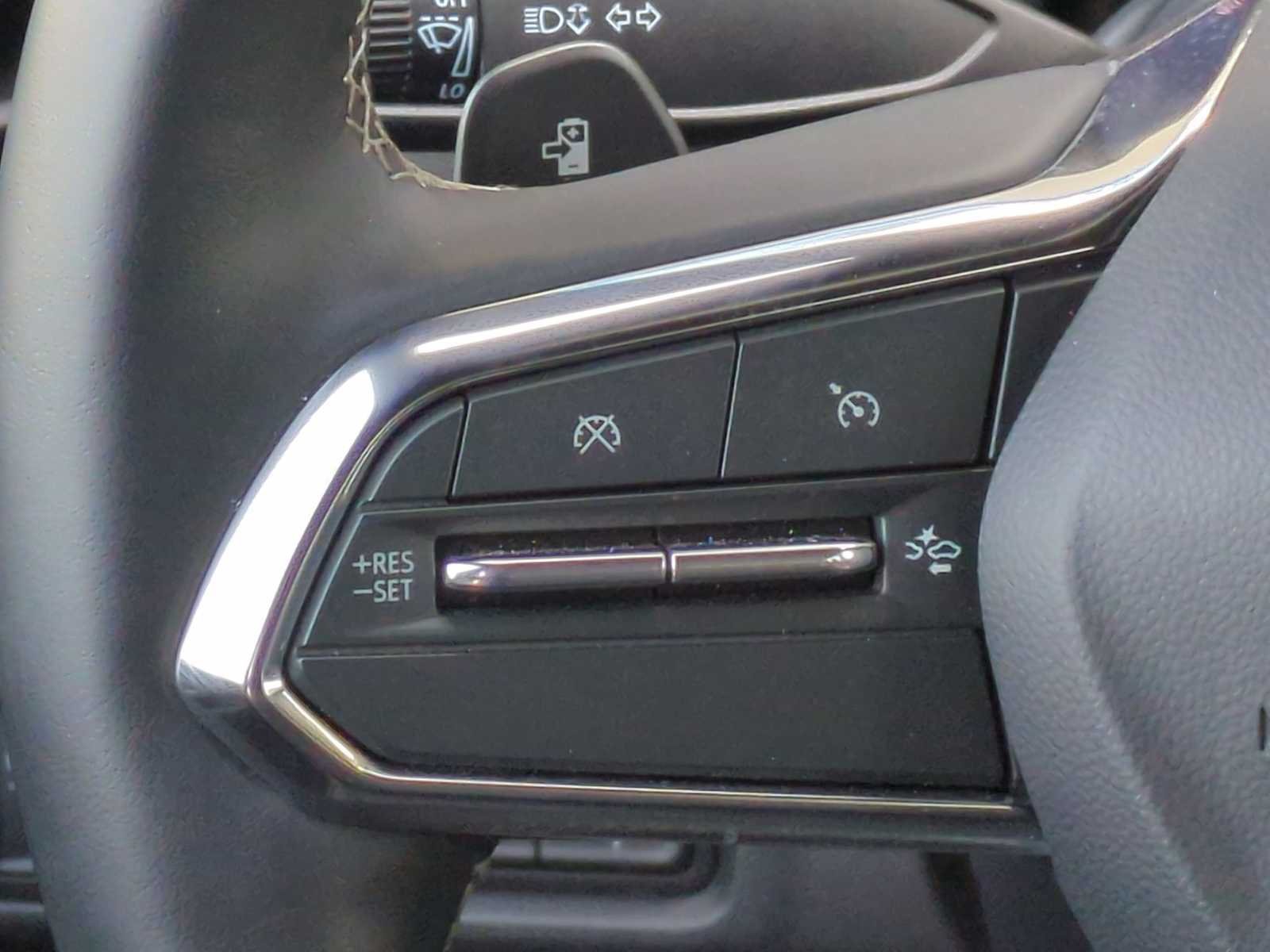 Used 2026 Chevrolet Silverado EV LT AWD/4WD image 15