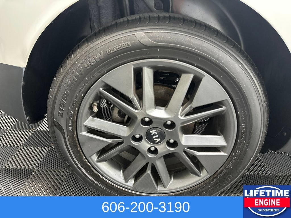 Used 2020 Kia Soul EX FWD image 10