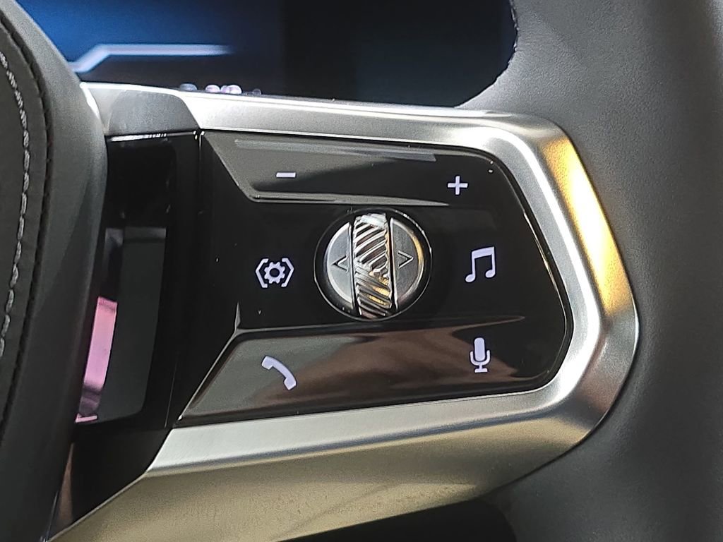 Used 2025 BMW i7 eDrive50 w/ M Sport Package image 15