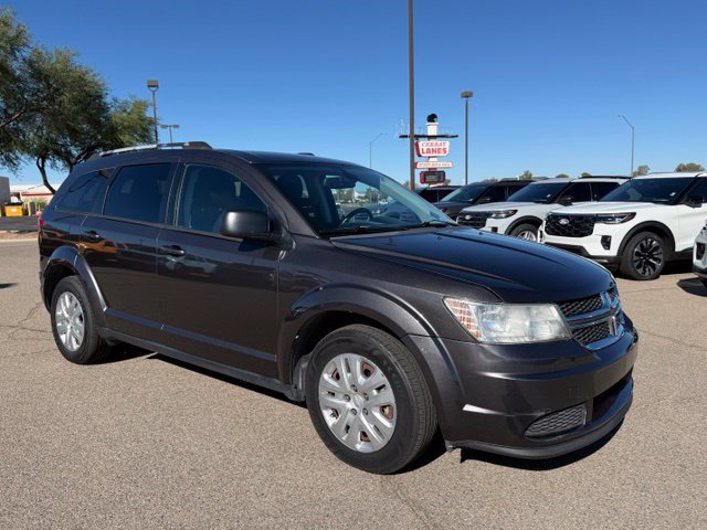 Used 2018 Dodge Journey SE w/ Connectivity Group FWD image 3