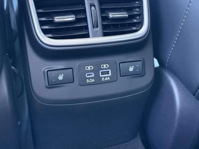 Used 2025 Subaru Outback Touring XT AWD/4WD image 16