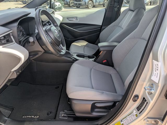 Used 2025 Toyota Corolla SE FWD image 14