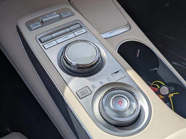 Used 2025 Genesis GV70 2.5T w/ Advanced Package image 12