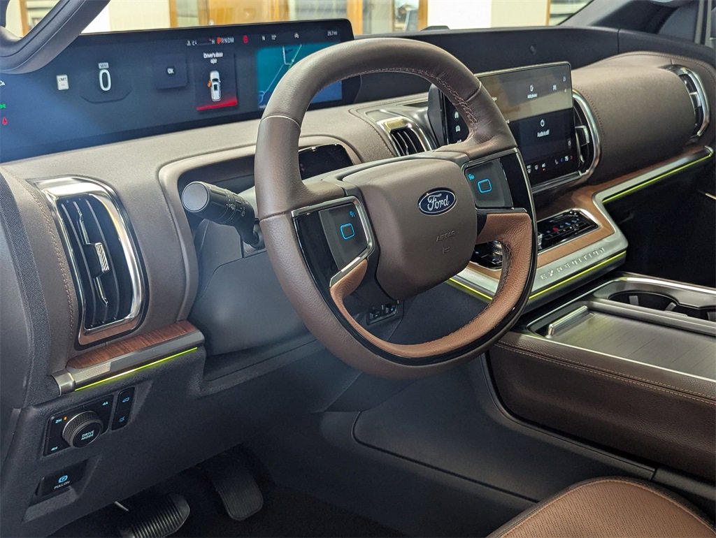 New 2025 Ford Expedition Max King Ranch image 4